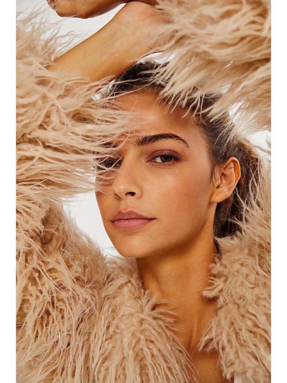 🦋💋UBER GORGE!💋🦋 Free People 70s Vibe Boho-Chic Renata Fur Coat in Sand - Picture 2 of 16